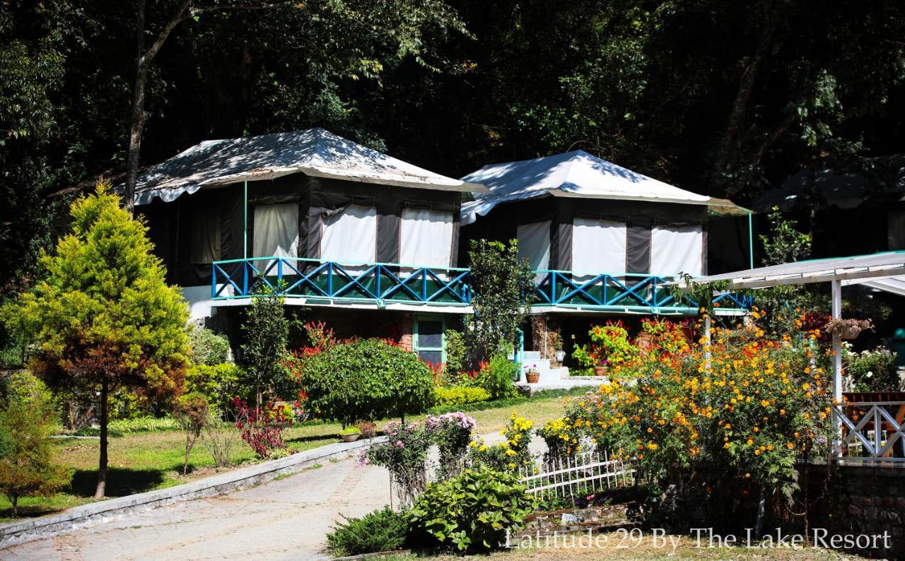 Latitude 29 By The Lake Resort Naukuchiatal Exterior foto